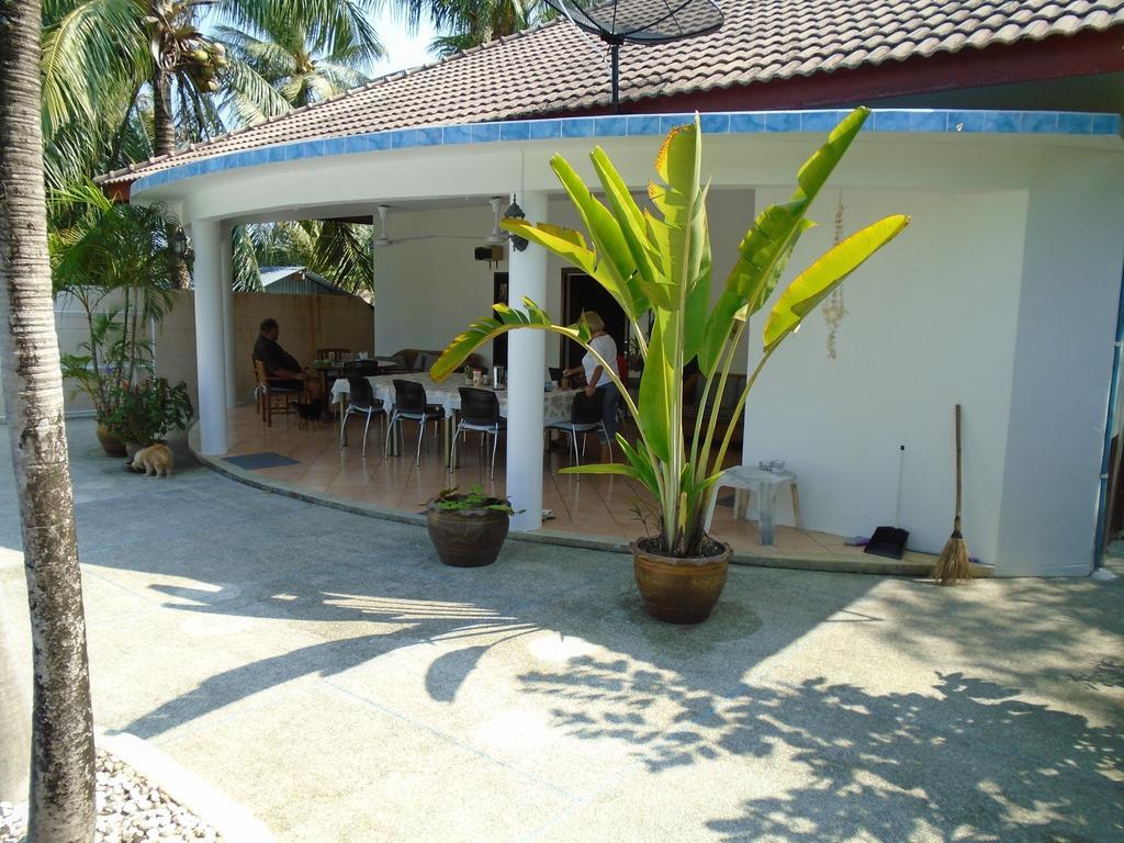 Villa Baan Coconut Strand Bang Tao Exterior foto